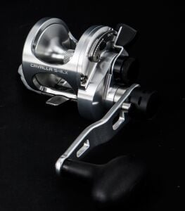 Okuma Cavalla CAV-12II Sağ El Çıkrık Makinesi