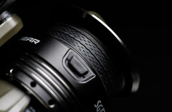 savage-gear-sg4c-2500-fd-10-1bb-olta-makinesi-52728.jpg Savage Gear SG4C 2500 FD 10+1BB Olta Makinesi